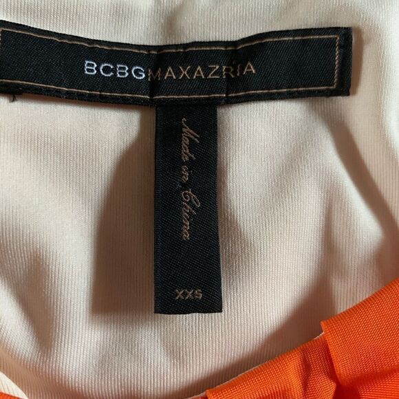 🎄BCBGMaxazria Striped Straight Mini Dress - Picture 5 of 8